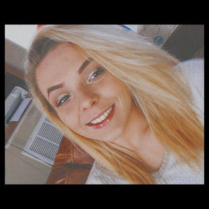 Meet your Posher, Katrina